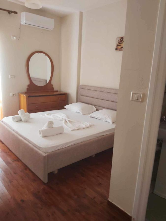White Panorama Apartment Sarande Exterior photo
